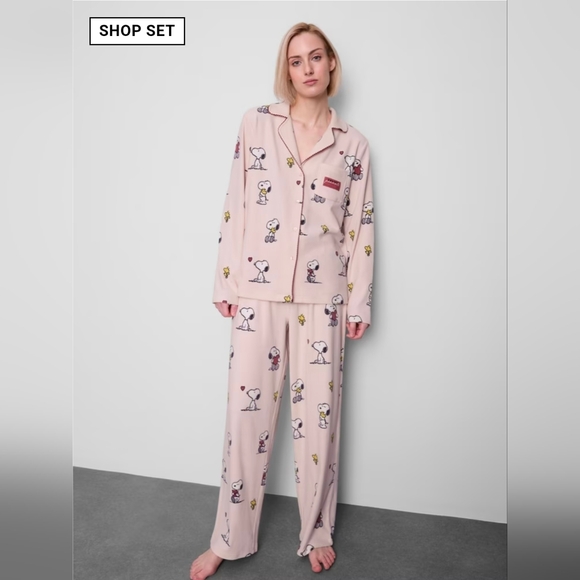 Peanuts Snoopy Printed Boyfriend Pajamas Soft set Velour, Pink, Primark - Picture 3 of 7